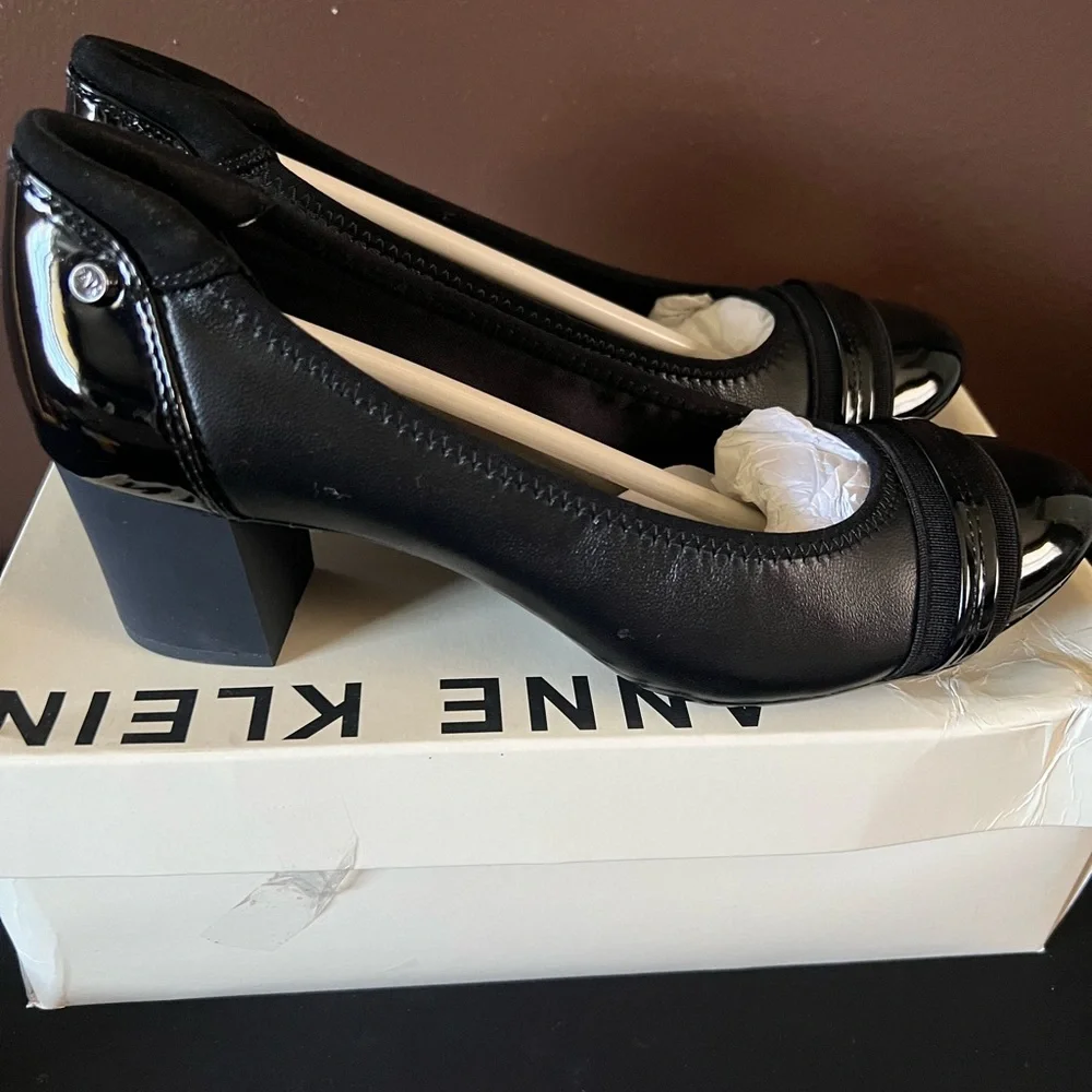 Anne Klein anne klein